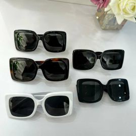 Picture of Burberry Sunglasses _SKUfw49886907fw